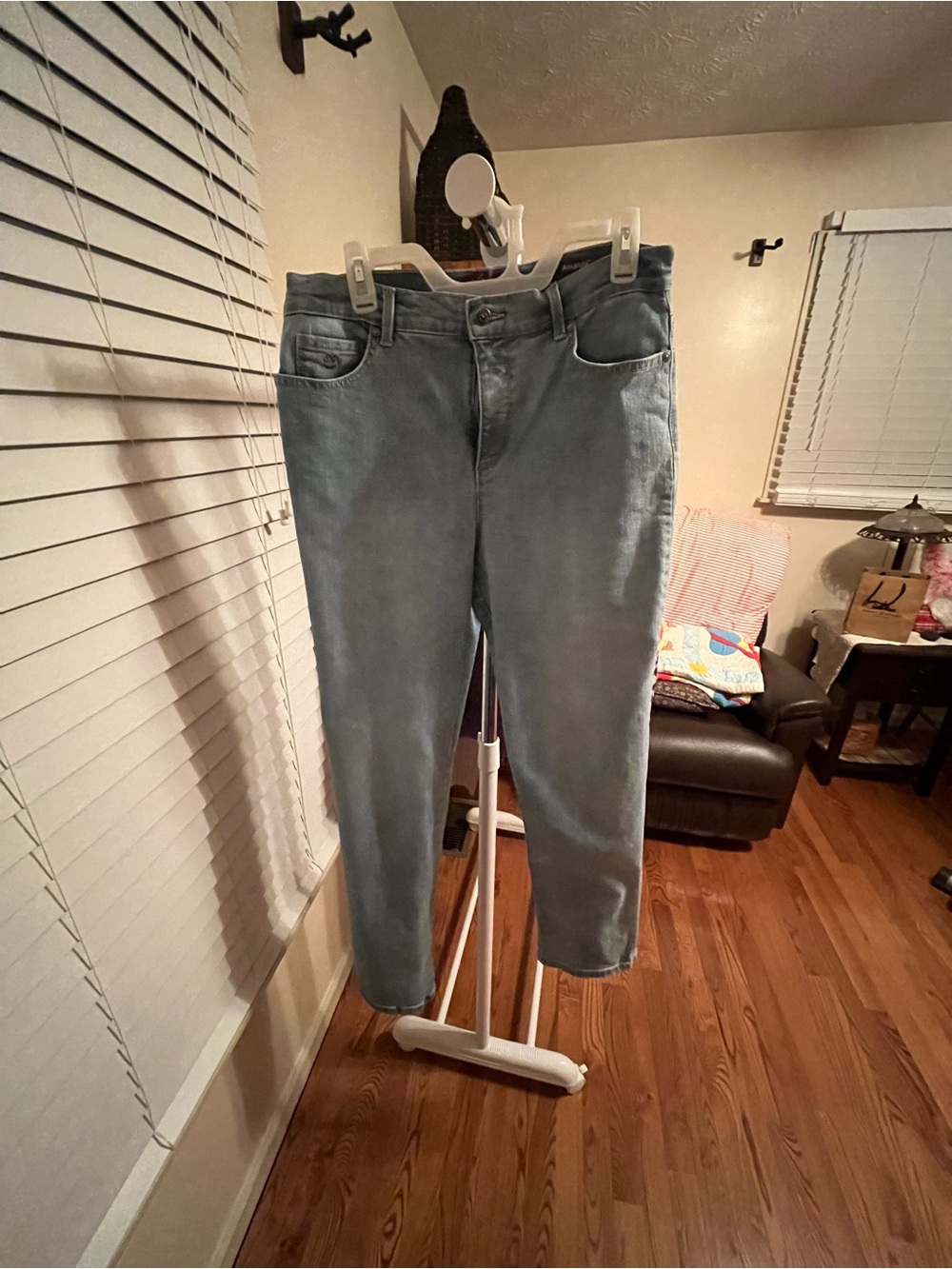 Gloria Vanderbilt Light Blue Straight Leg Jeans